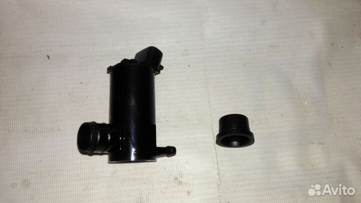 Мотор омывателя лобового стекла toyota corolla