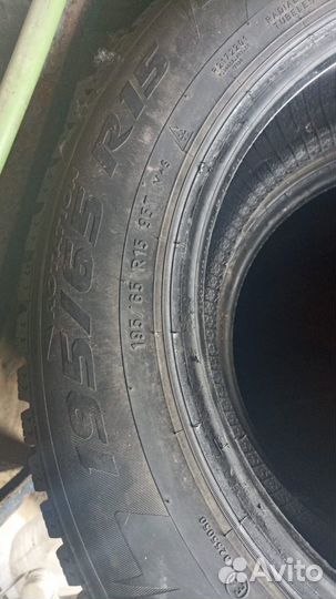 Pirelli Carrier 195/65 R15