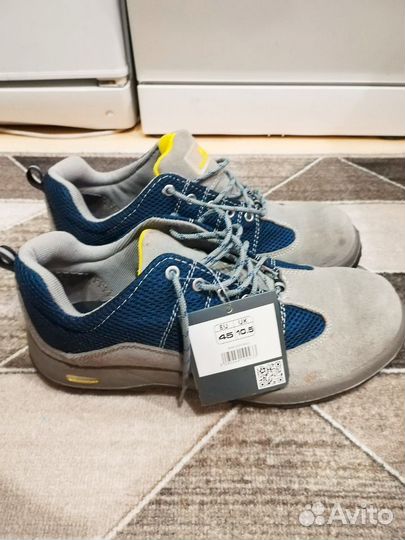 Кроссовки мужские