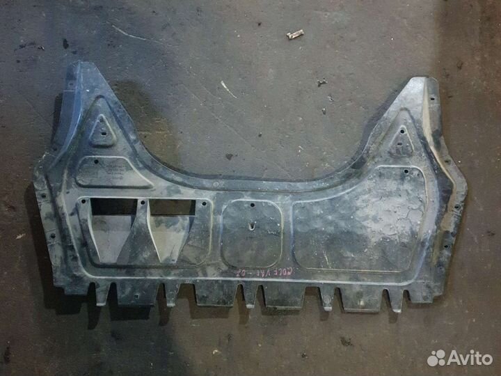 Пыльник переднего бампера фольцваген гольф 5