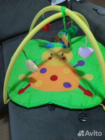 Развивающий коврик