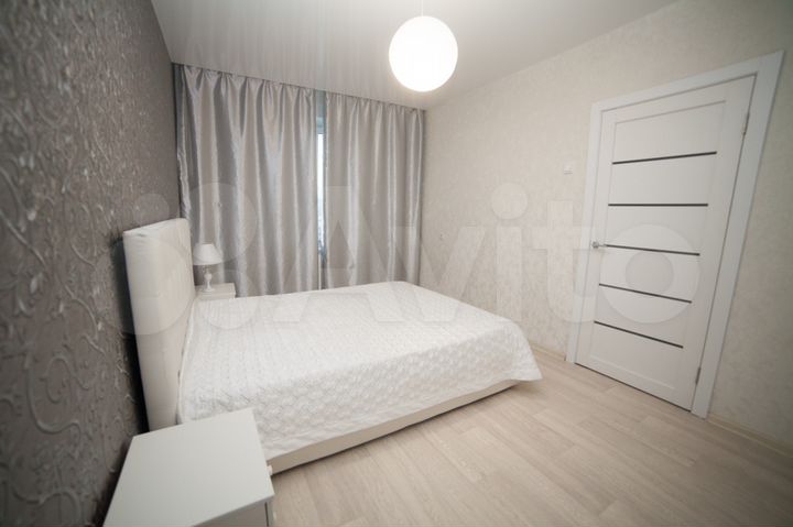2-к. квартира, 68 м², 4/10 эт.