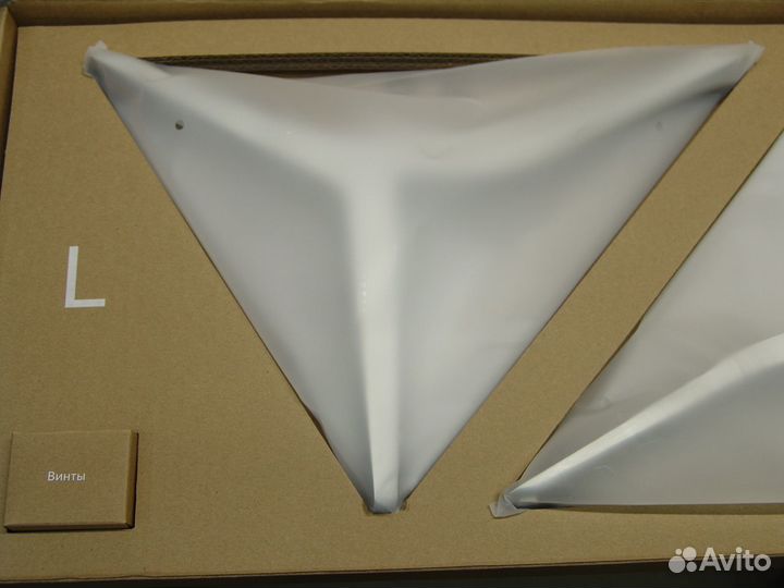 Комплект ножек в коробке с болтами к яндекс станци