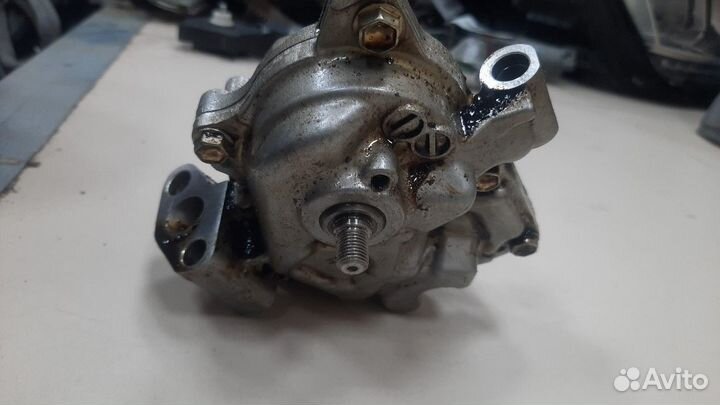 Насос масляный Toyota RAV4