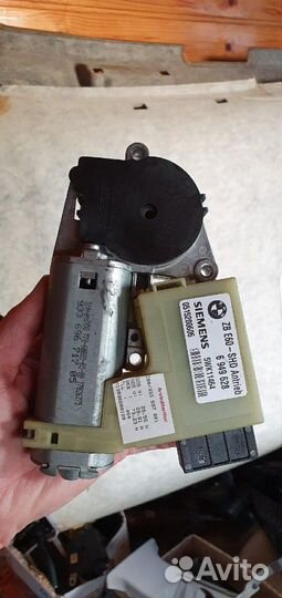 Моторчик люка-BMW 5er E60 бмв Е60