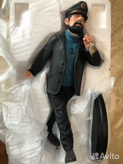 Фигурка из мультика тинтин: Captain Haddock
