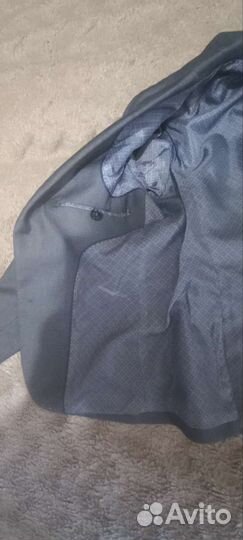 Школьный костюм для мальчика 128 серый