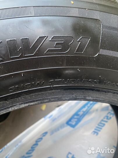 Kumho I'Zen KW31 235/60 R18 107R