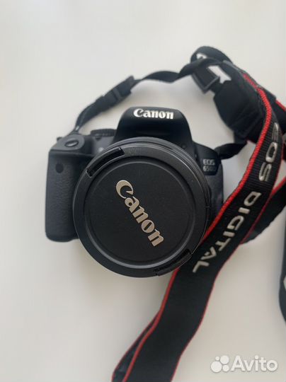 Зеркальный фотоаппарат canon