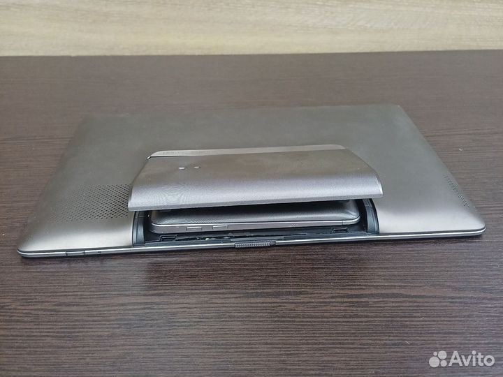 Планшет asus PadFone Station