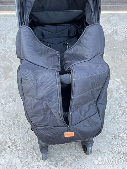 Прогулочная коляска luxmom