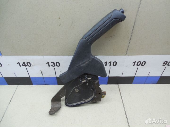 Рычаг стояночного тормоза Land Cruiser (100) 1998