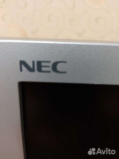 Монитор NEC