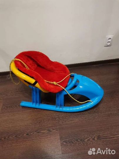 Сверхлегкие санки с шубкой