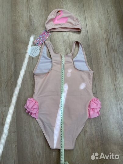 Купальник и шапочка для плавания