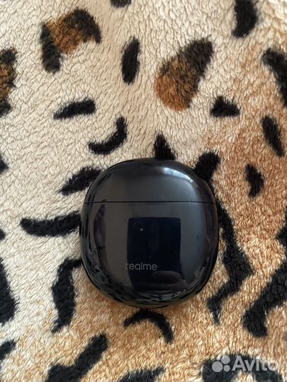 Беспроводной наушник realme buds air 2 левый