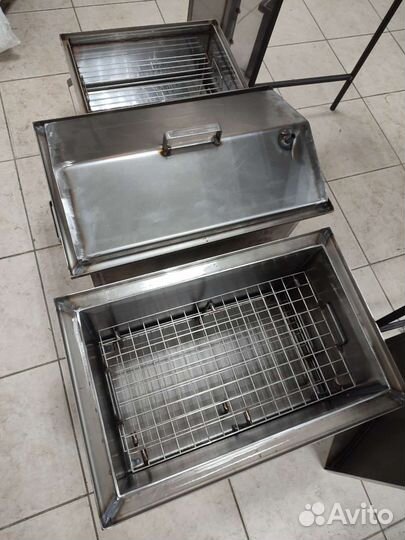 Коптильня с гидрозатвором