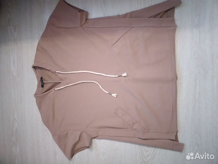 Спортивный костюм женский