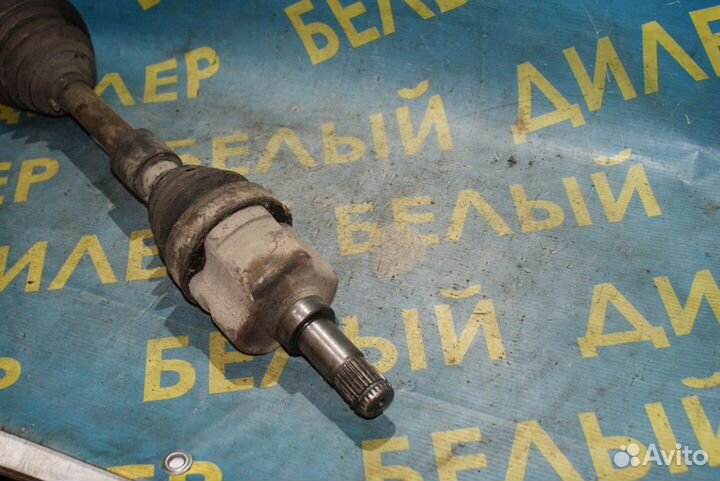 Полуось передняя Chrysler Voyager 4