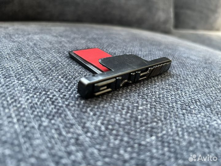 Шильдик amg на решетку радиатора