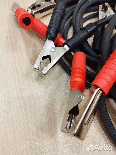 Провода для прикуривания авто, чехол