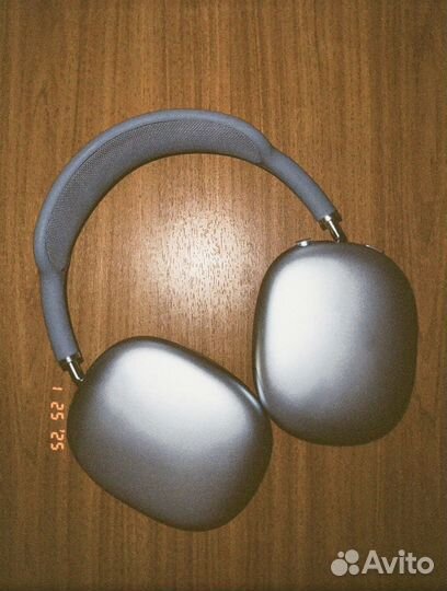 Airpods max sky blue