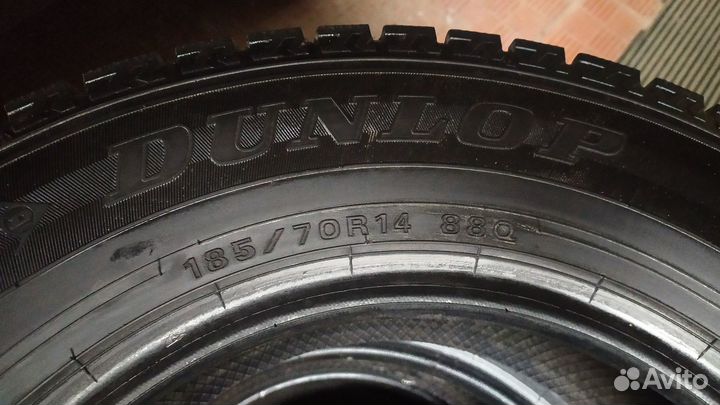 Dunlop Winter Maxx WM02 185/70 R14
