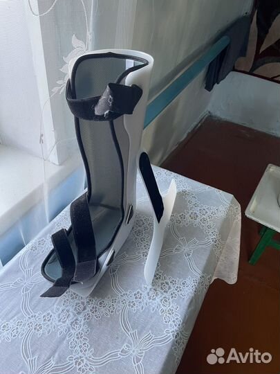 Медецинский сапожок