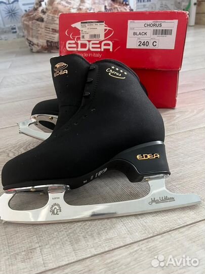 Коньки фигурные Edea Chorus