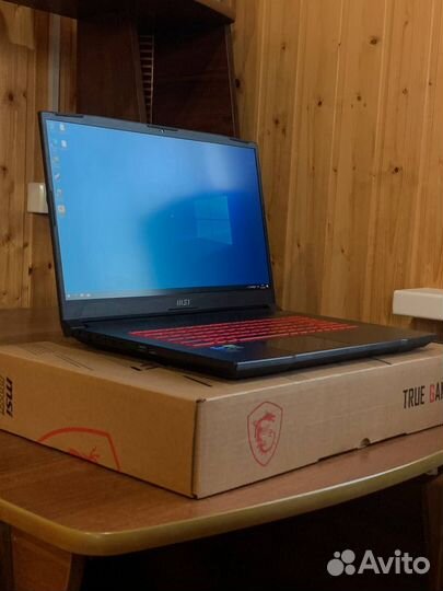 Игровой ноутбук MSI Katana GF76 12UC-265XRU