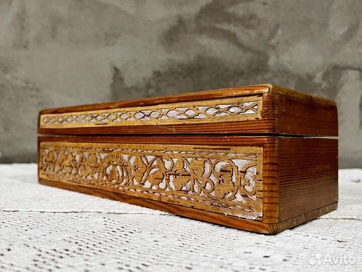 Шкатулка старинная