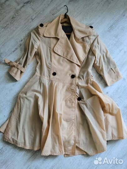 Плащ женский