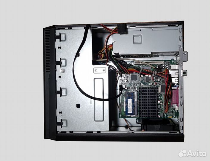 Сервер на платформе Synology DS923+