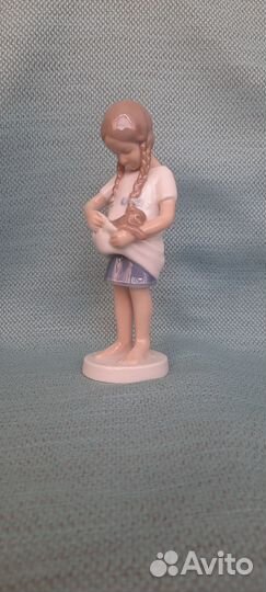 Статуэтка Маленькая мама, Дания