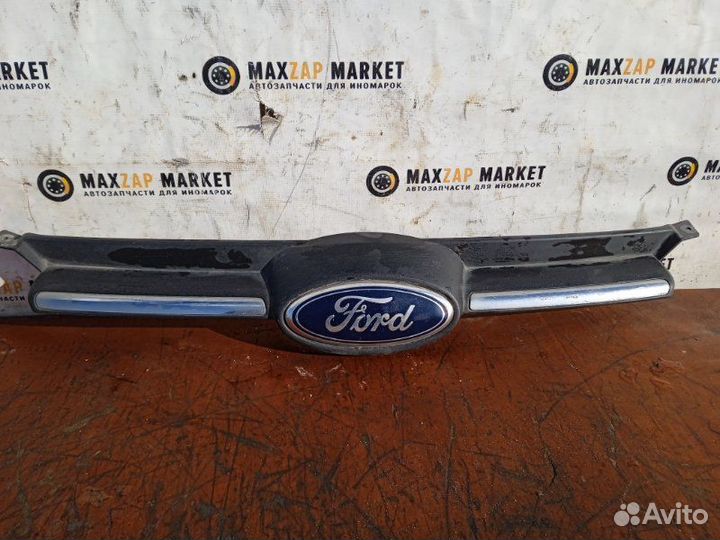 Решетка радиатора Ford Focus 3 2011 (б/у)