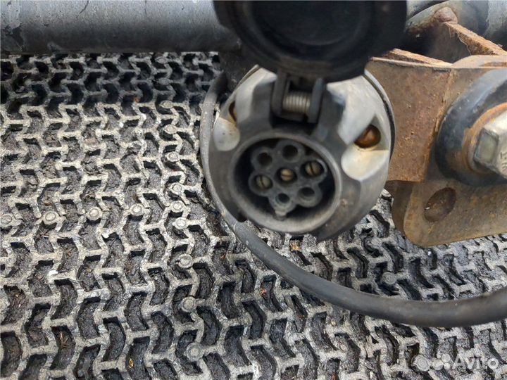 Прицепное устройство Nissan Navara, 2007