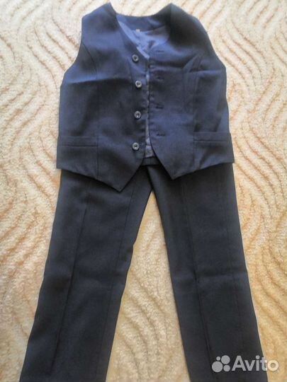Школьная форма тёмно-синяя на мальчика 8-10 лет