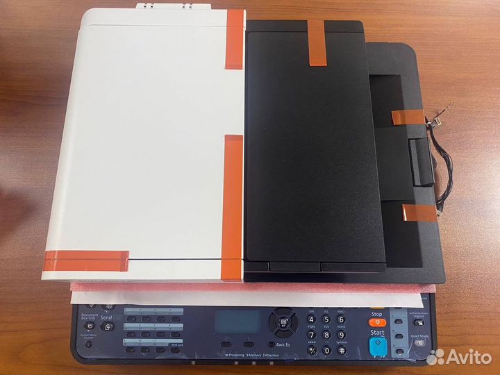 Автоподатчик с панелью управления Kyocera M2040dn