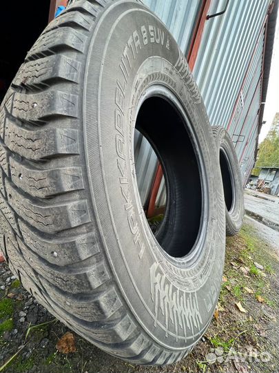 Nokian hakkapeliitta 8 suv 285/60 R18 116T