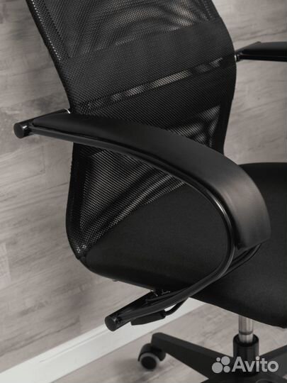 Кресло сетчатое офис