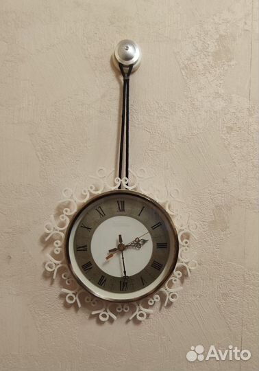 Часы настенные СССР янтарь