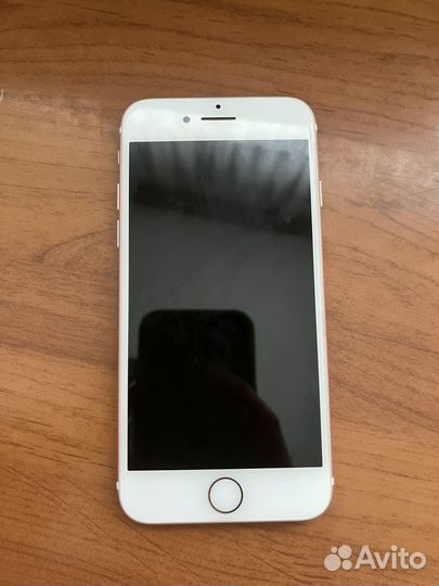 Телефон iPhone 7 128gb