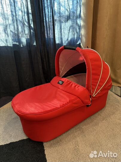 Люлька valco baby snap 4 fire red