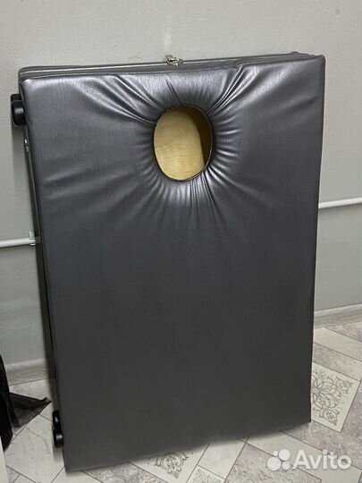 Кушетка массажная складная