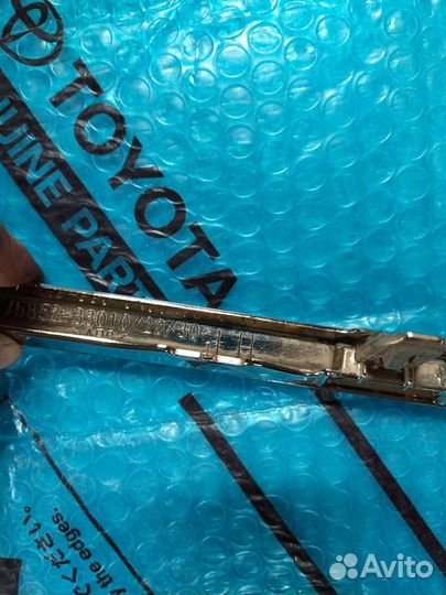 Молдинг порога Camry 50 левый б\у