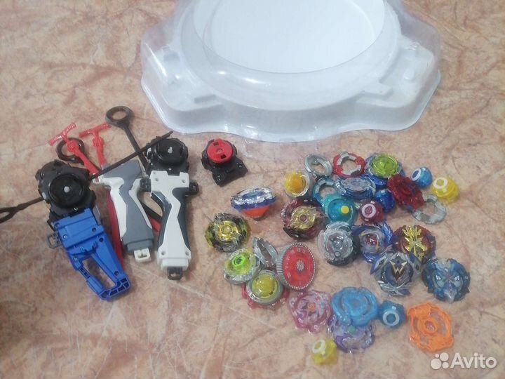 Бейблэйд арена