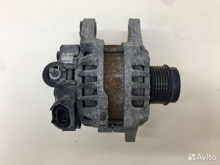 Б/У Генератор 373002B710 Hyundai-KIA