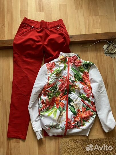 Костюм спортивный