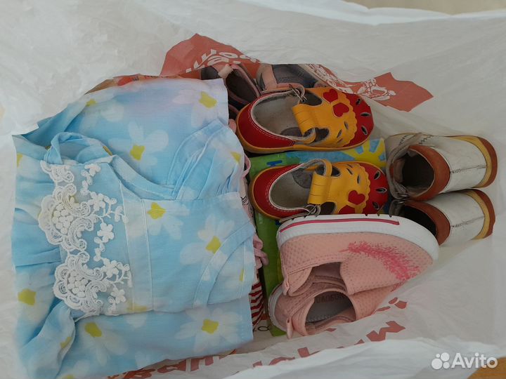Вещи на девочку 1-1,5 годика