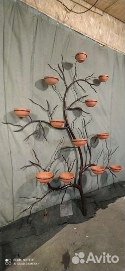 Стойка для цветов настенная